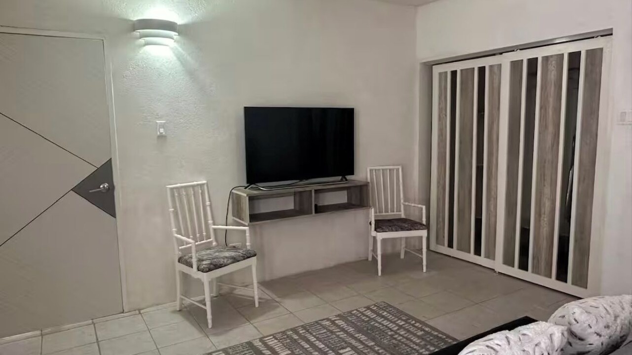Photo of Livingroom in IronShore Estates
