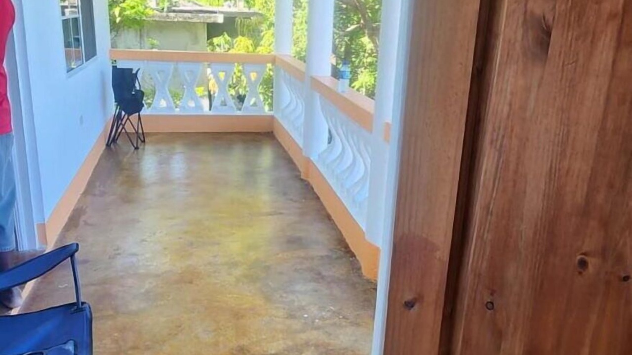 Photo of Patio Balcony in Drapers