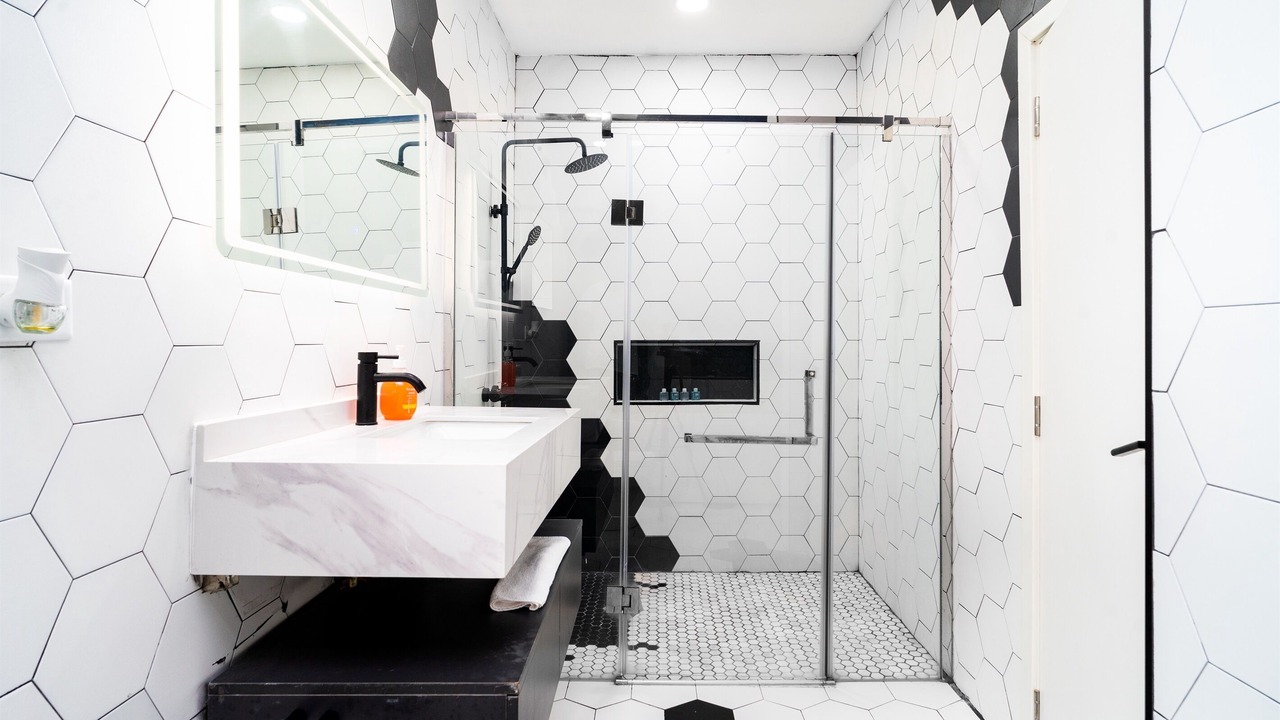 Photo of Bathroom in Barbican
