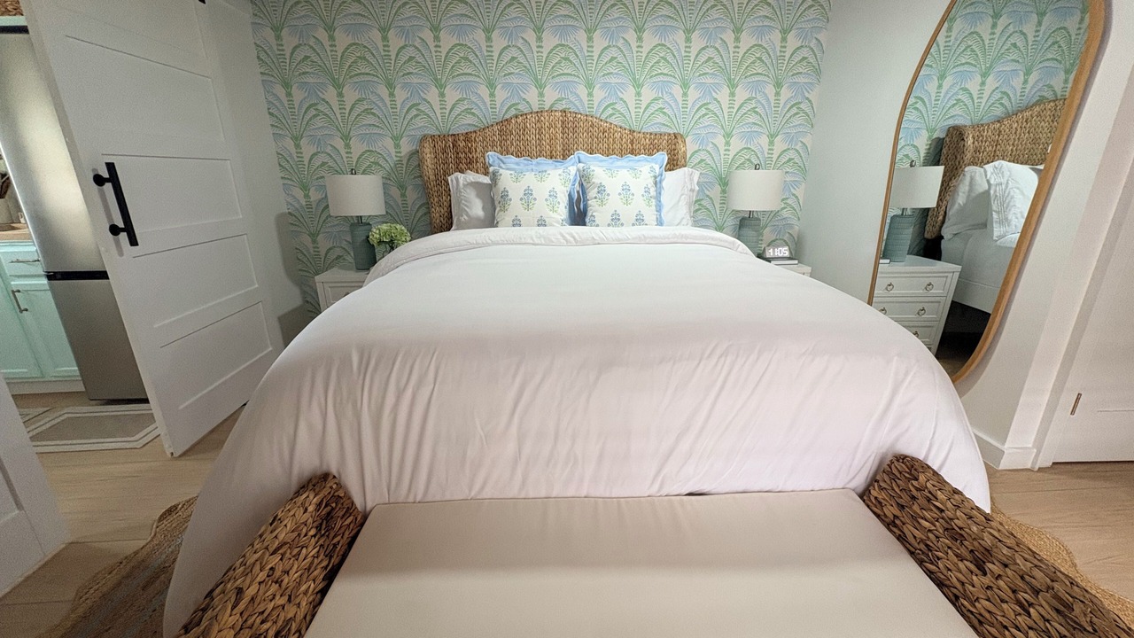 Photo of Bedroom in Dunmore Town