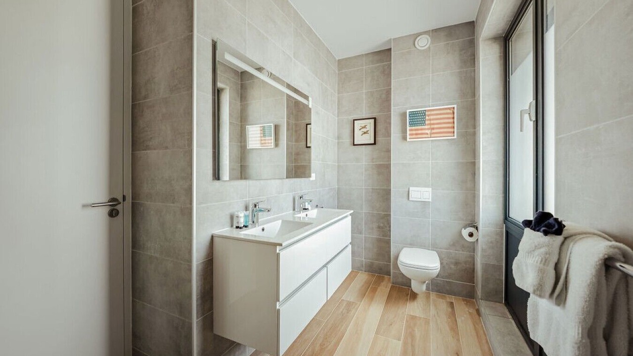 Photo of Bathroom in Tuscany Residence Aruba