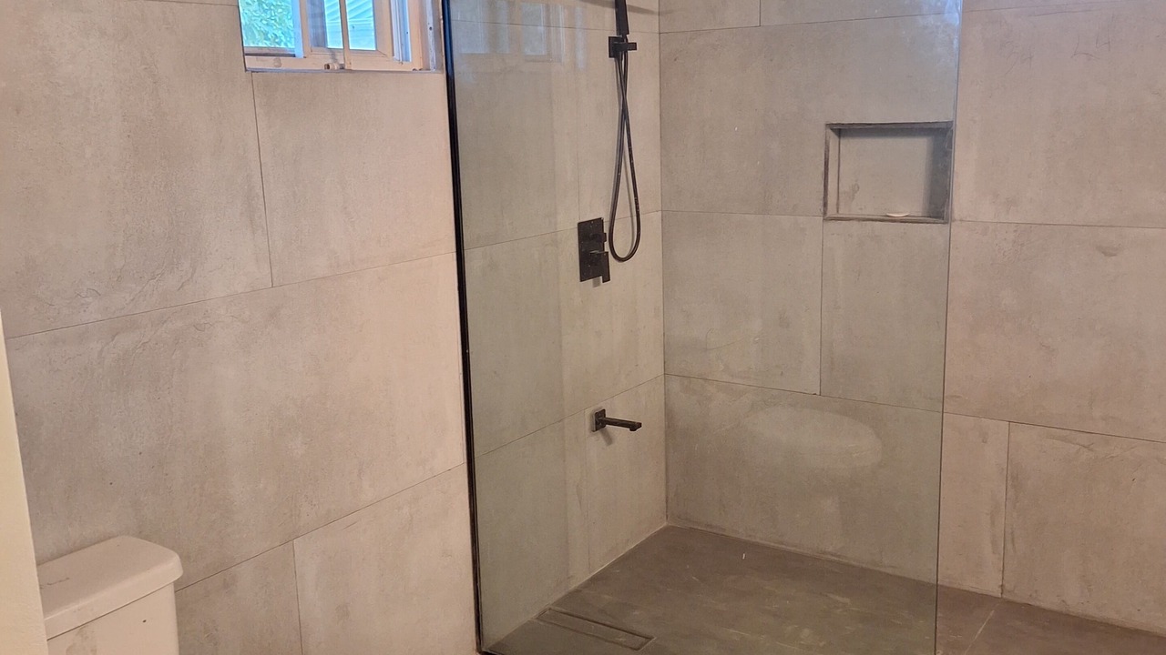 Photo of Bathroom in Bon Accord Village