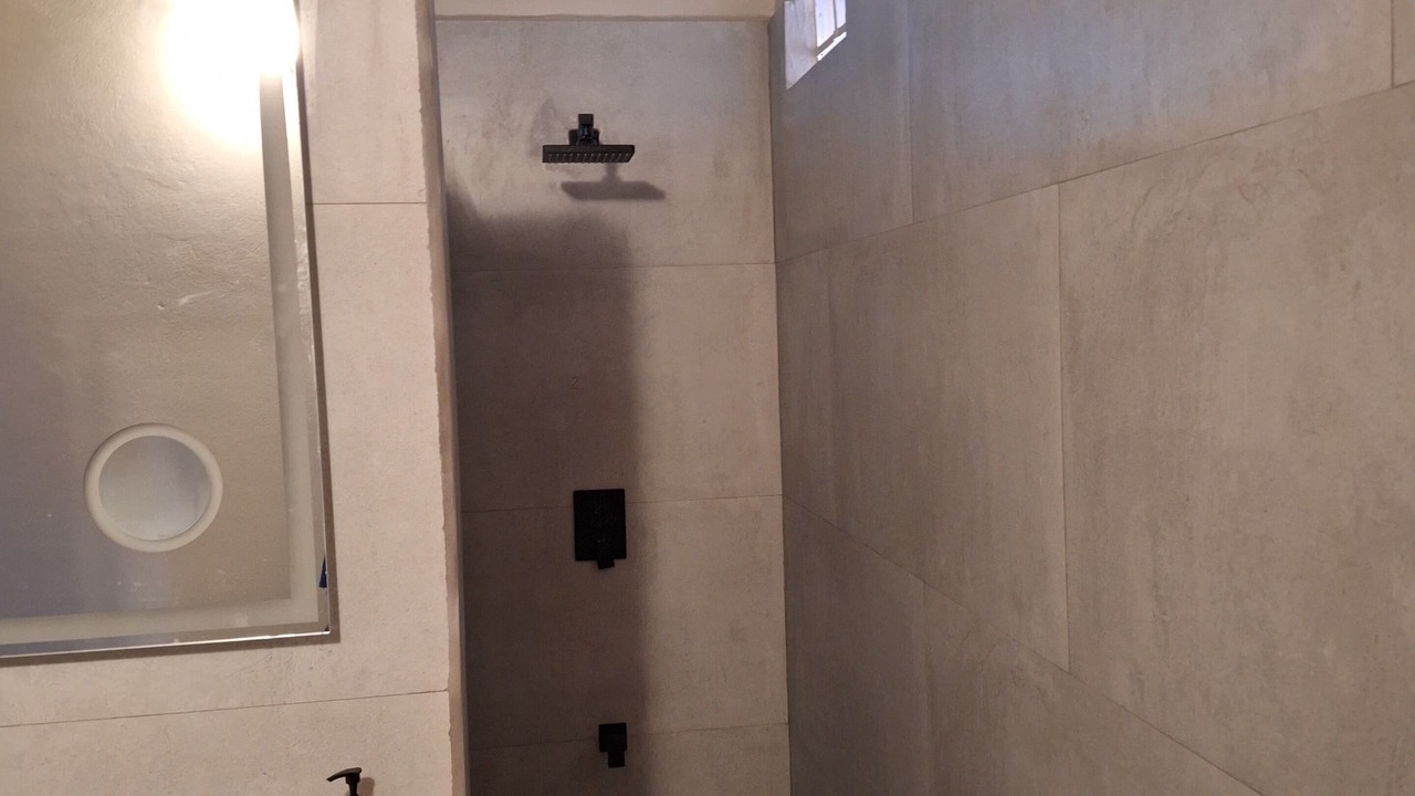 Photo of Bathroom in Bon Accord Village