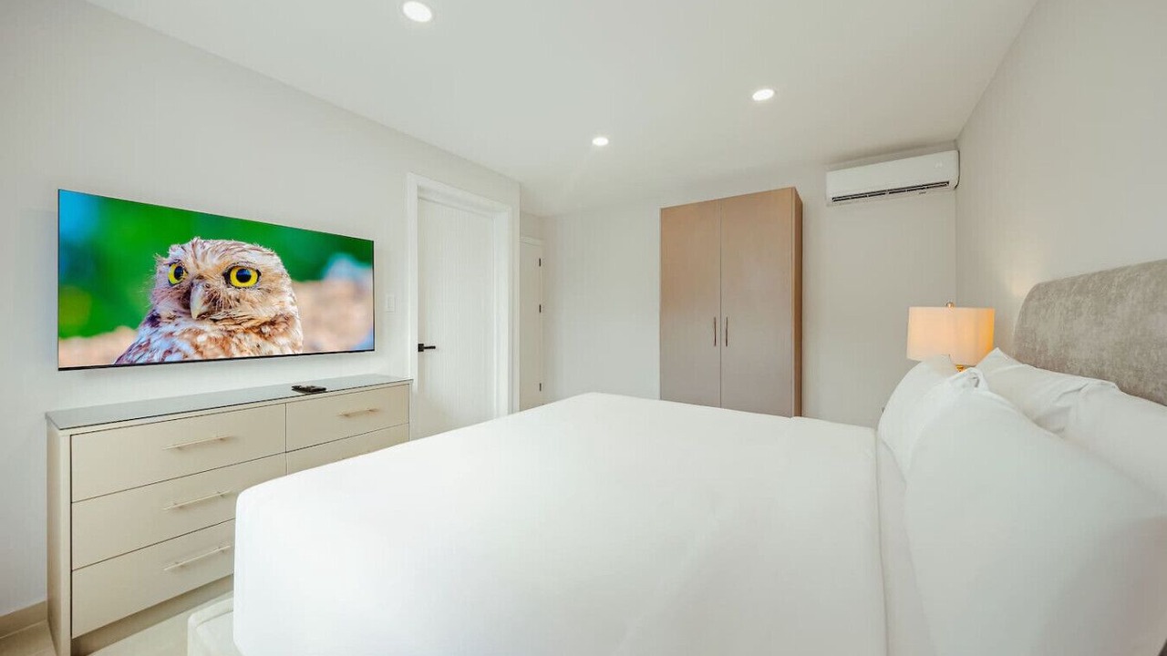Photo of Bedroom in Opal