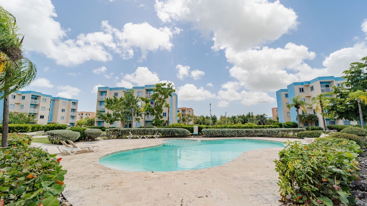 Photo of Outdoor in Veron