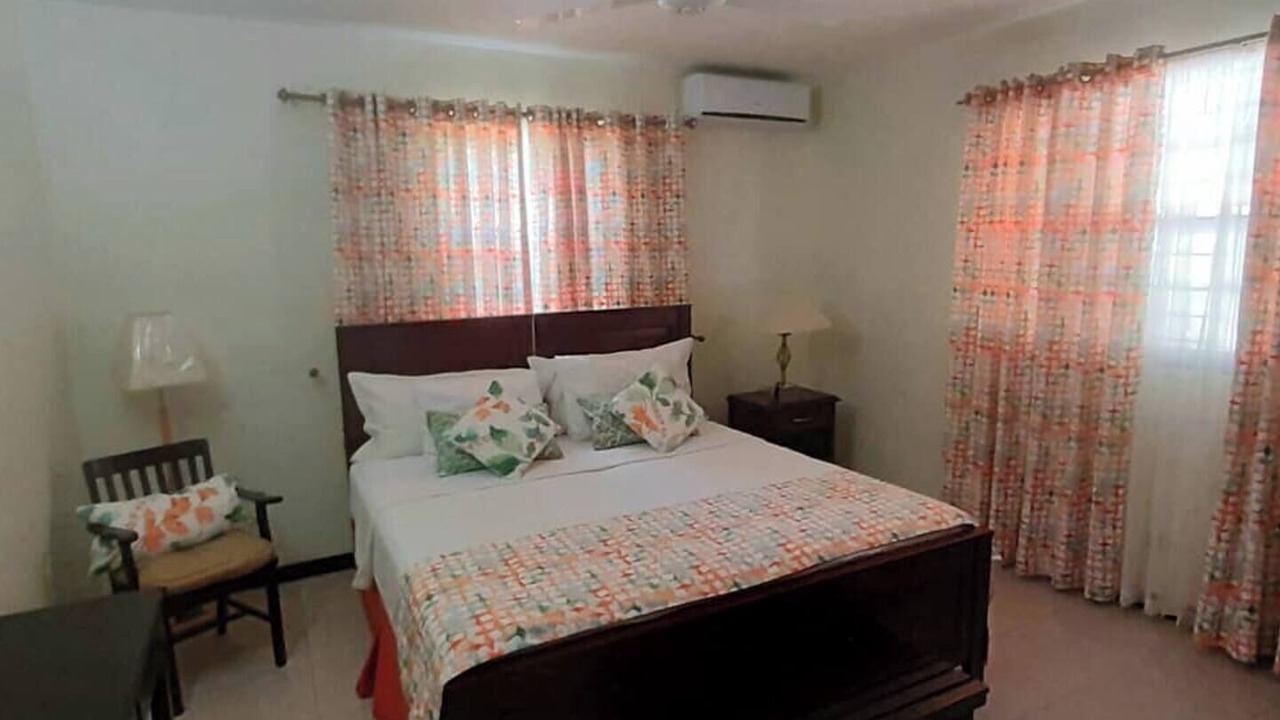 Photo of Bedroom in Mammee Bay