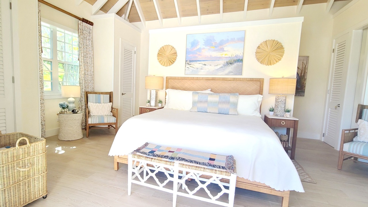 Photo of Bedroom in Dunmore Town