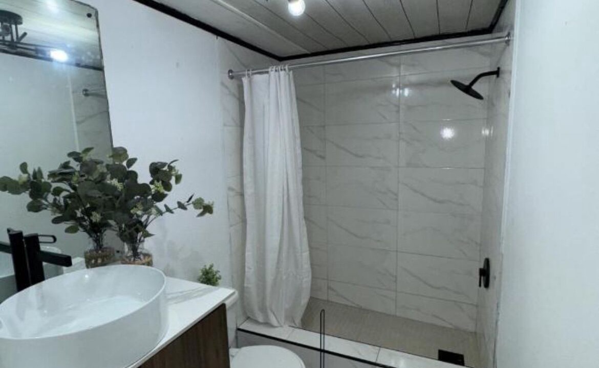 Photo of Bathroom in Camperdown