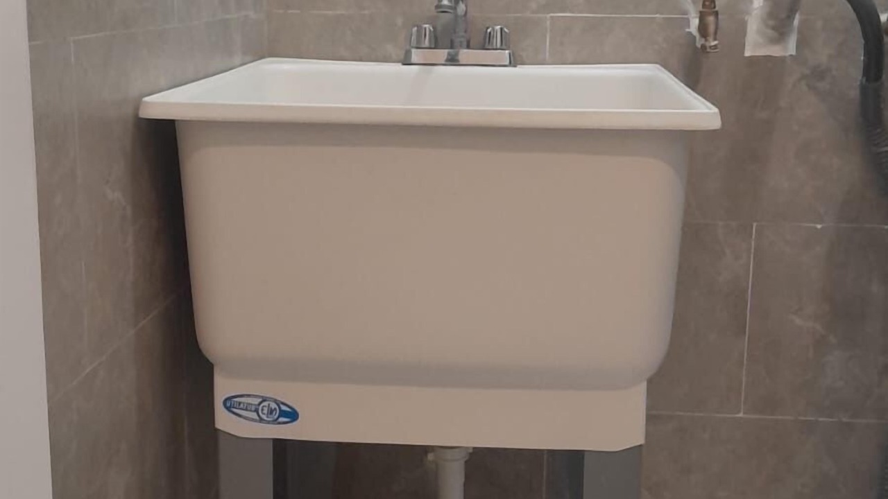 Photo of Bathroom in Camperdown