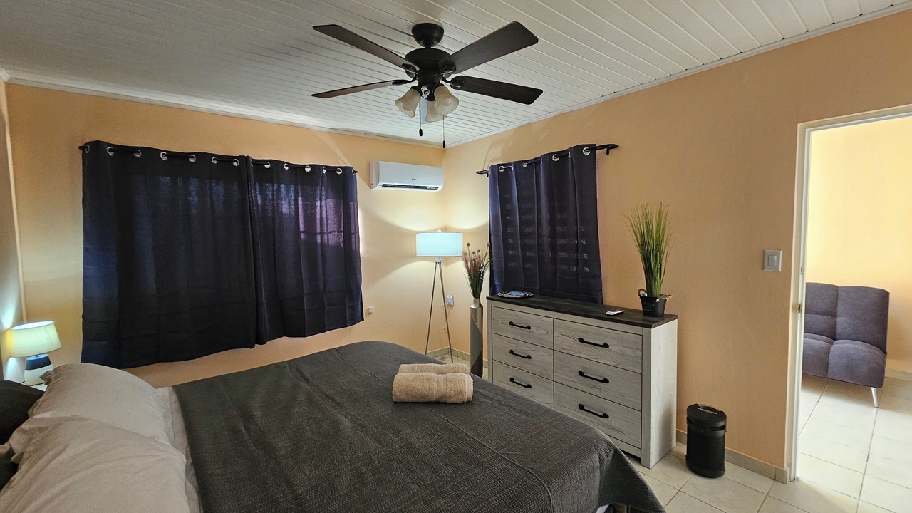 Photo of Bedroom in Oranjestad
