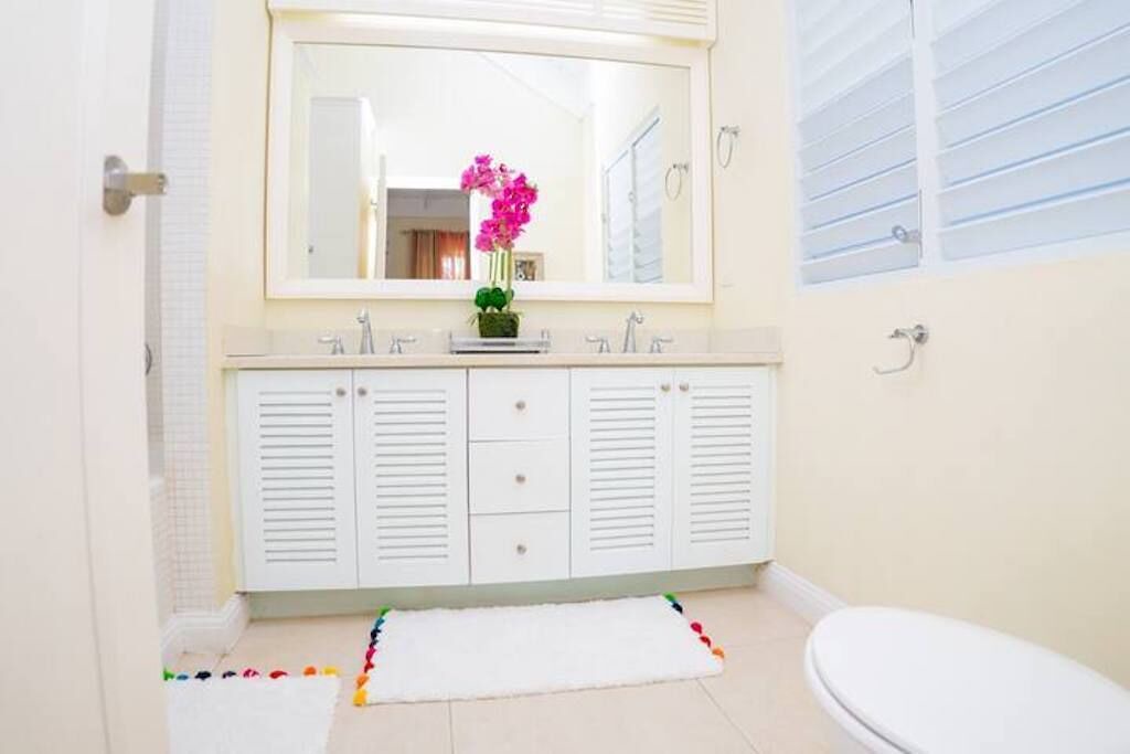Photo of Bathroom in Ocho Rios