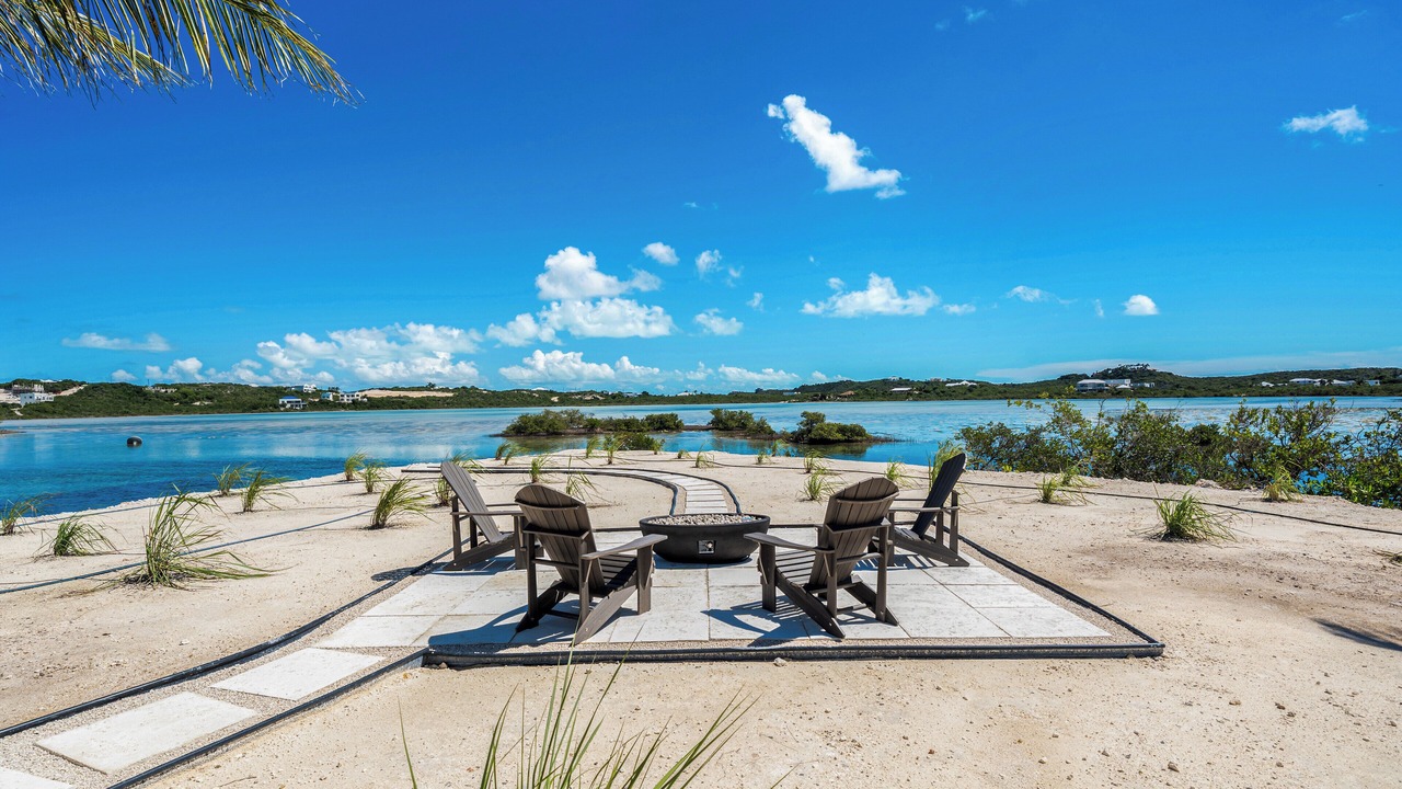 Photo of Patio Balcony in Cooper Jack Bay Settlement