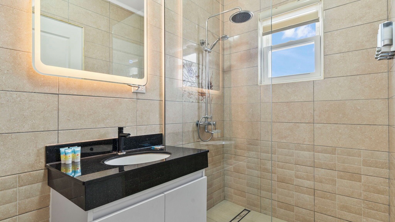 Photo of Bathroom in Ponton
