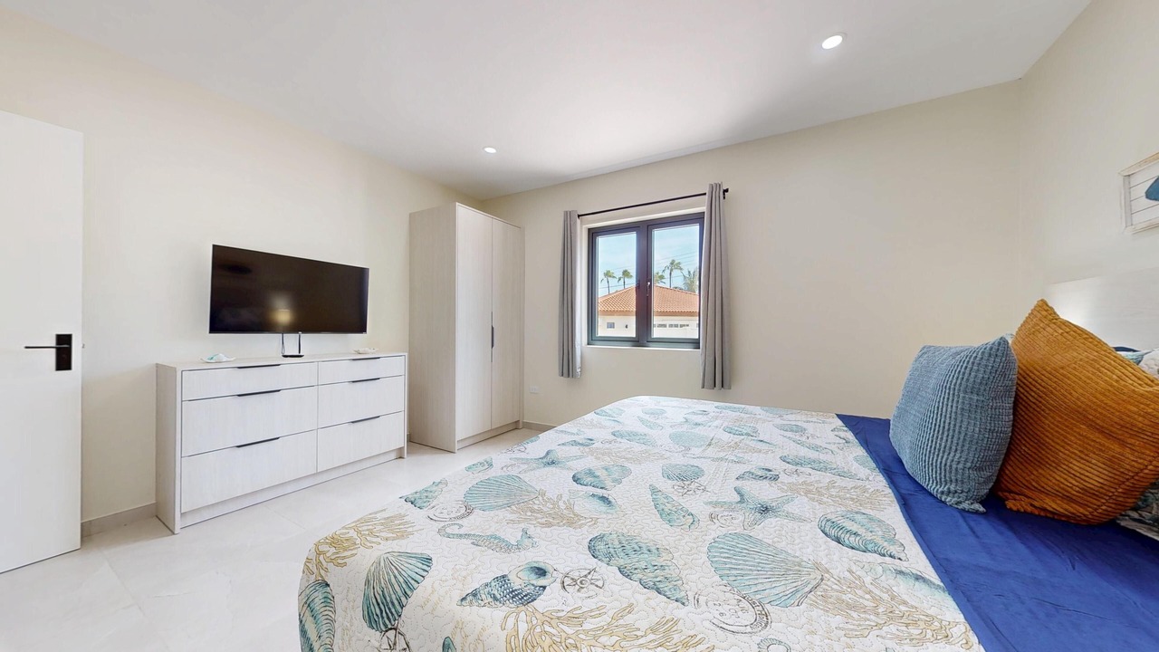 Photo of Bedroom in Opal