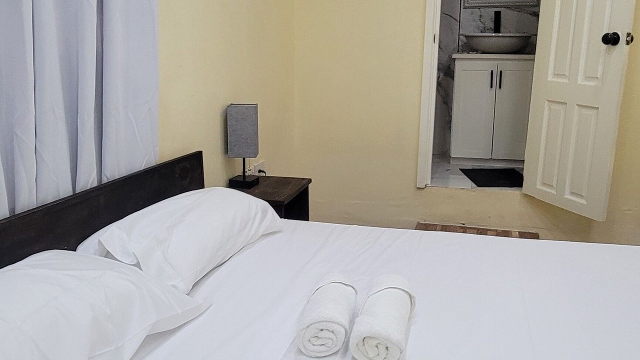 Photo of Bedroom in St. George's
