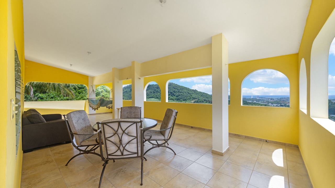 Photo of Outdoor in Florencio