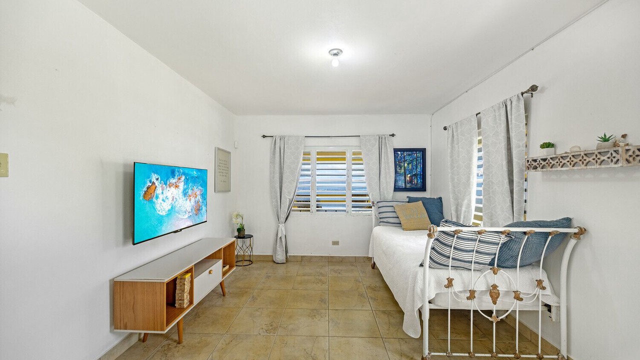 Photo of Bedroom in Florencio