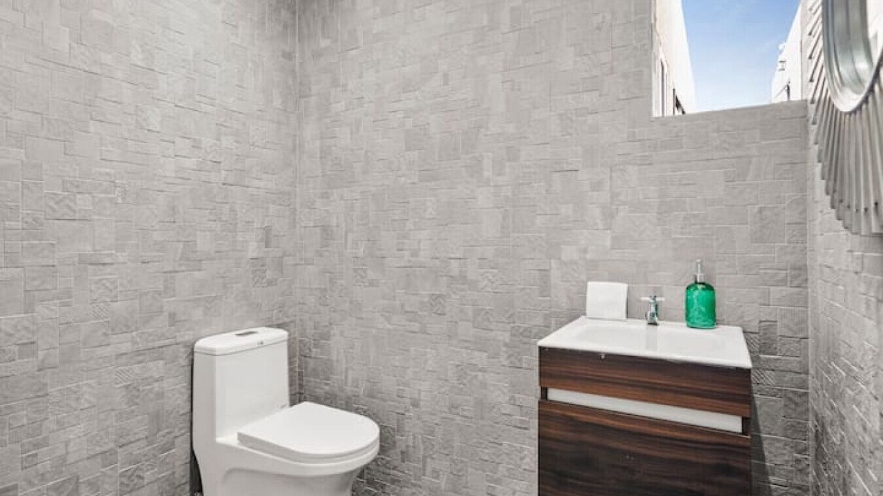 Photo of Bathroom in Ponton