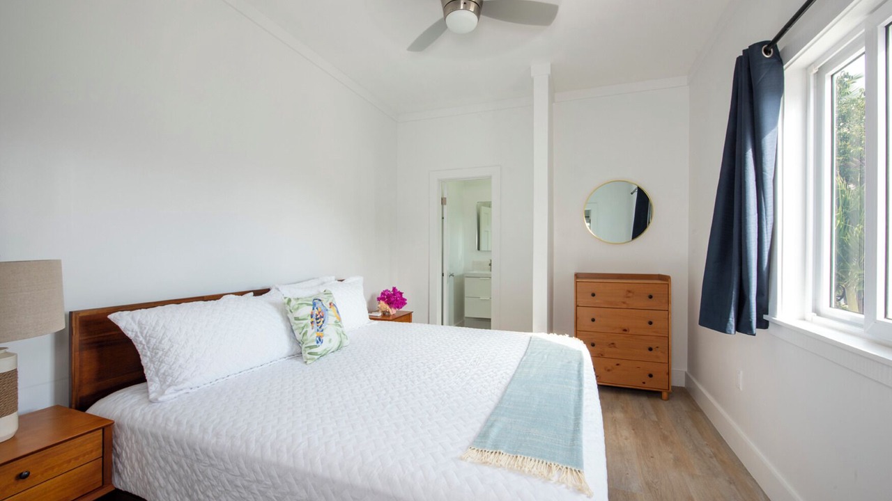 Photo of Bedroom in Governor's Harbour