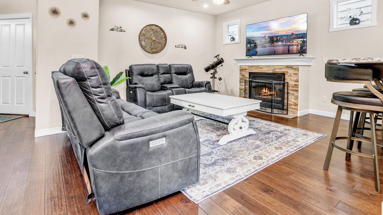 Photo of Livingroom in North Plains