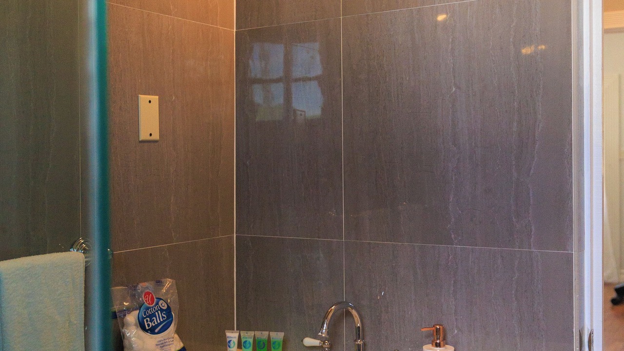 Photo of Bathroom in Choiseul Quarter