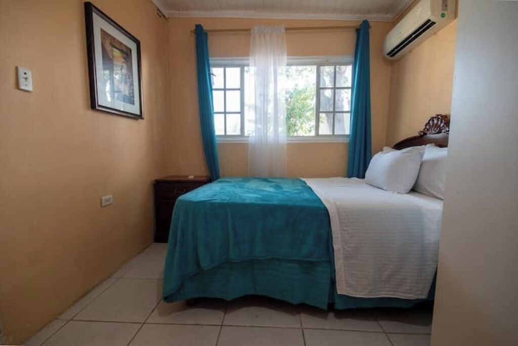 Photo of Bedroom in Lago Heights