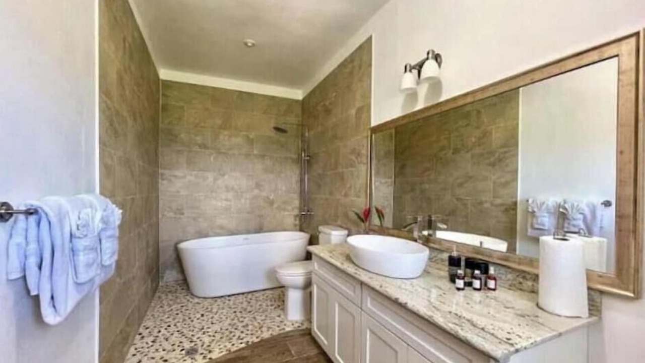 Photo of Bathroom in Oracabessa