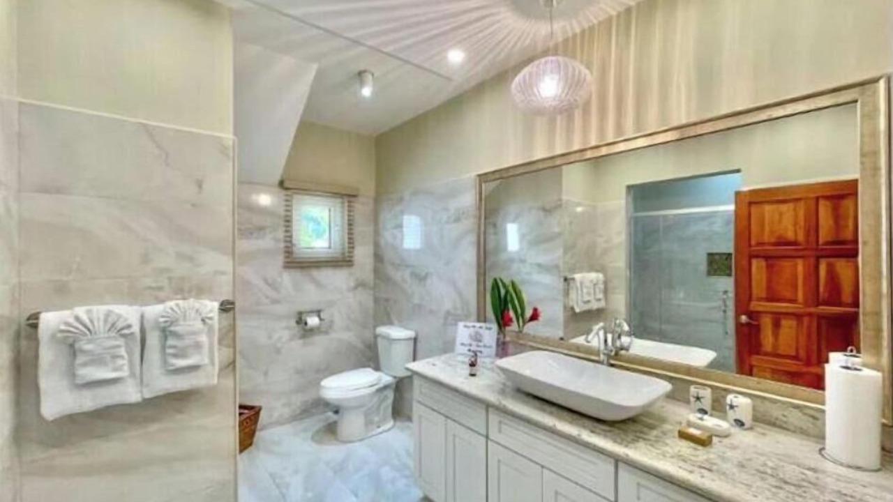 Photo of Bathroom in Oracabessa