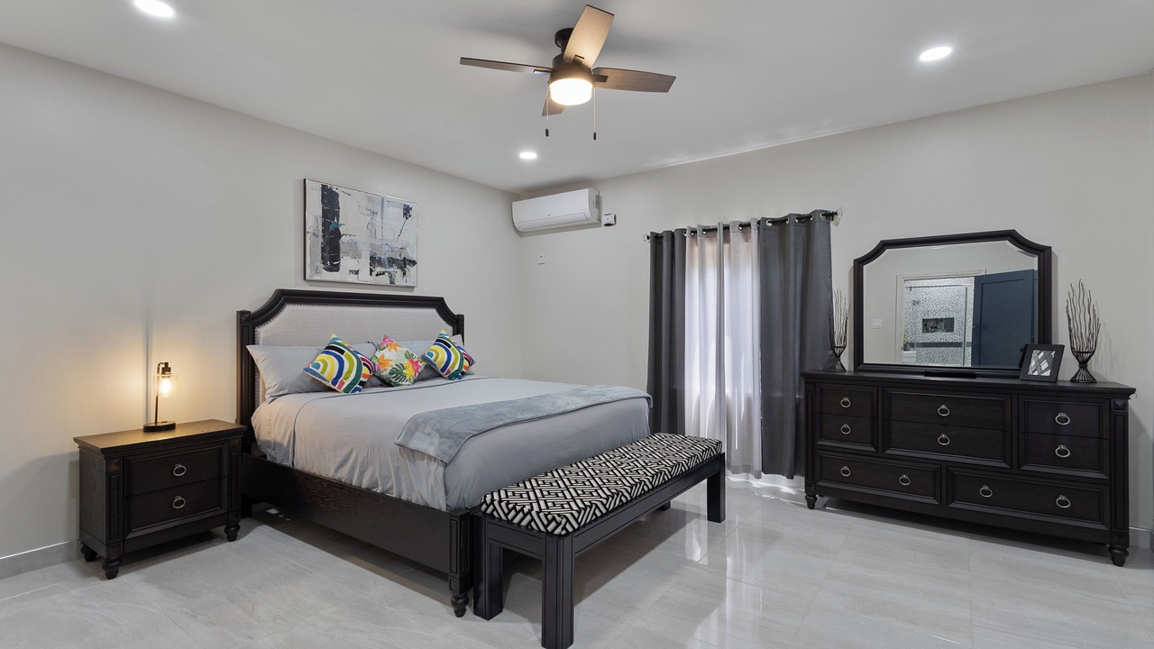 Photo of Bedroom in Tower Isle