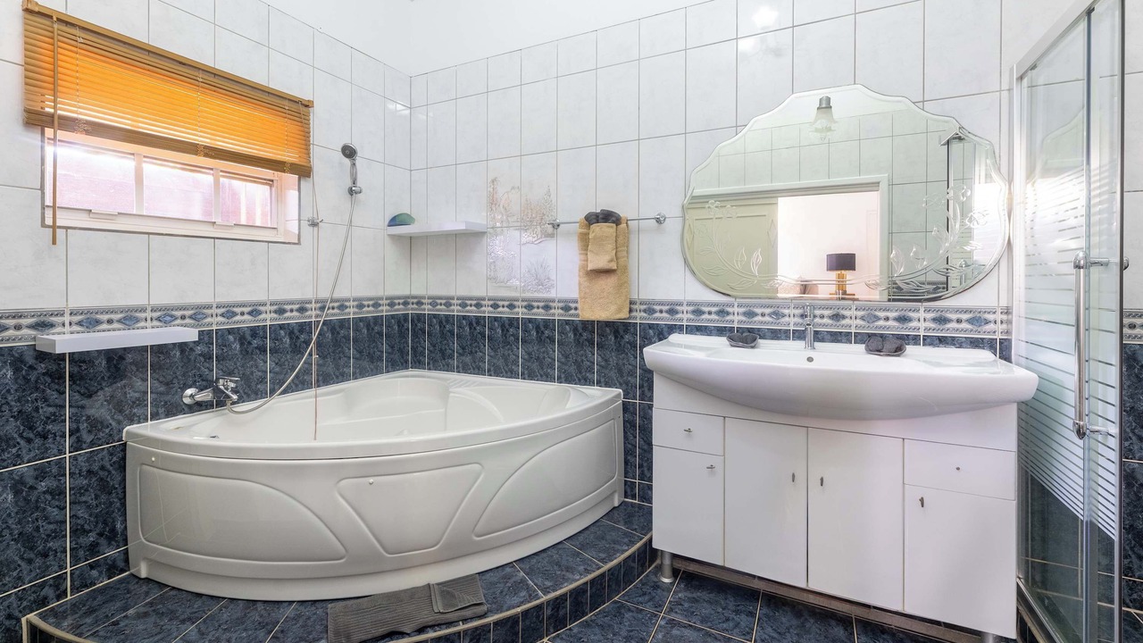 Photo of Bathroom in Kudawecha