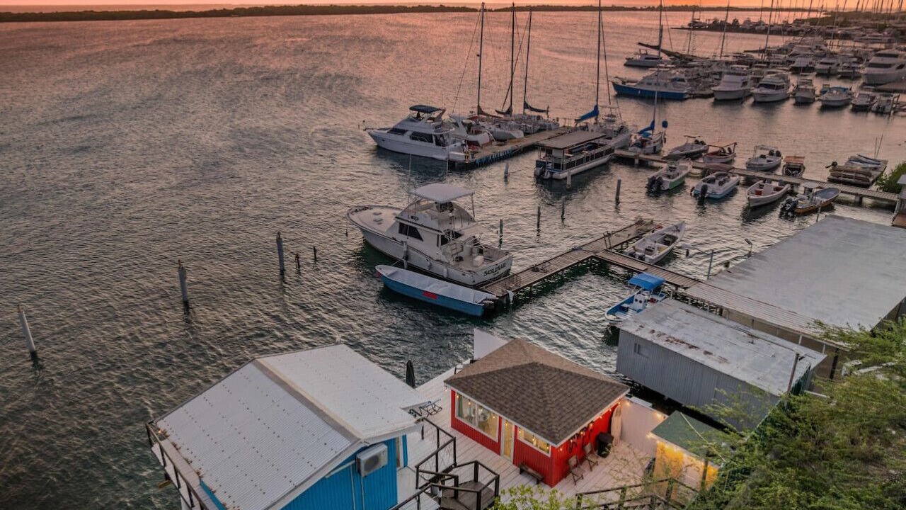 Photo of Others in Oranjestad