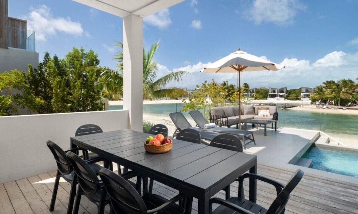 Photo of Outdoor in Long Bay Hills