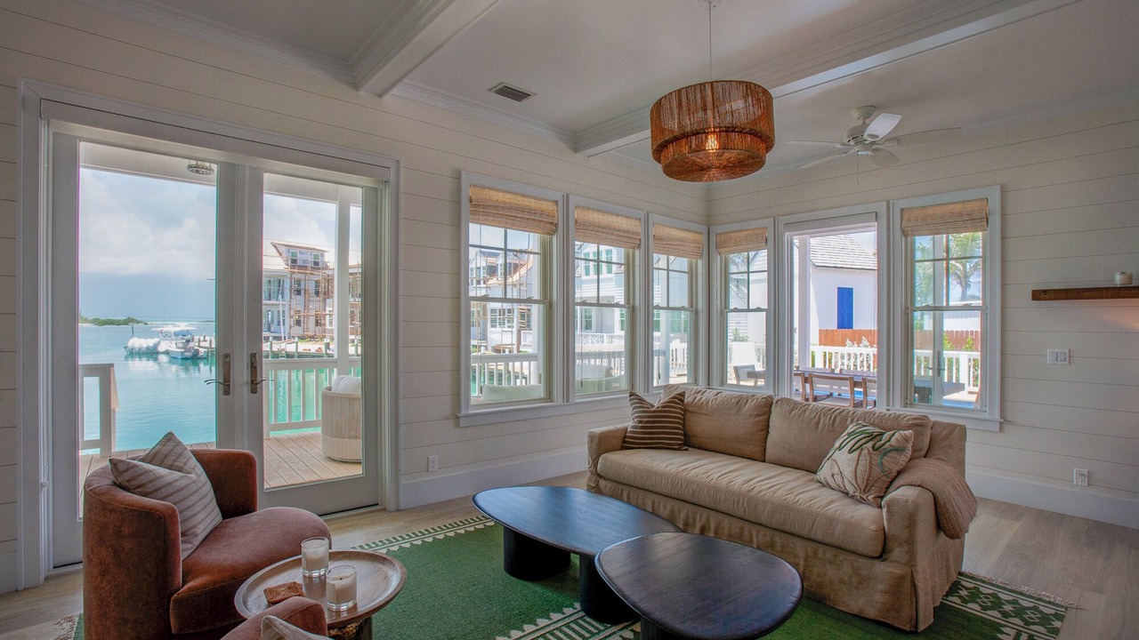 Photo of Livingroom in Hope Town