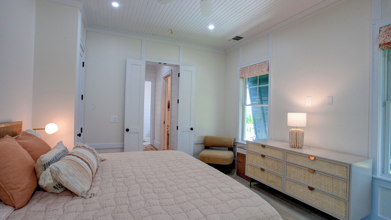 Photo of Bedroom in Hope Town