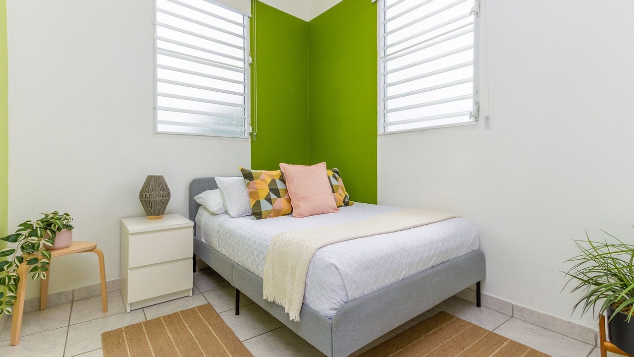 Photo of Bedroom in Miramar