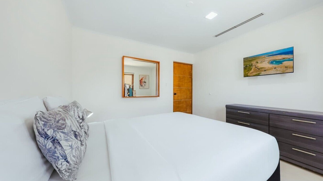 Photo of Bedroom in Opal
