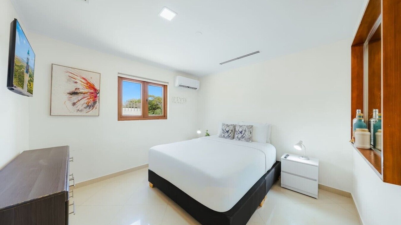 Photo of Bedroom in Opal