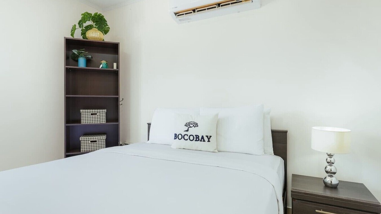 Photo of Bedroom in Opal