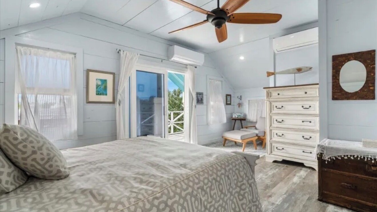Photo of Bedroom in Spanish Wells
