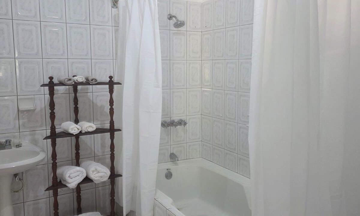 Photo of Bathroom in Salt Gut