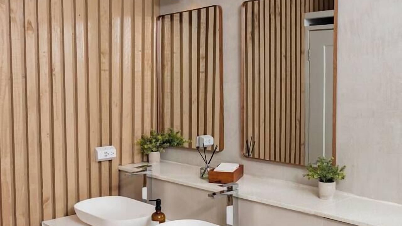 Photo of Bathroom in Beverly Hills