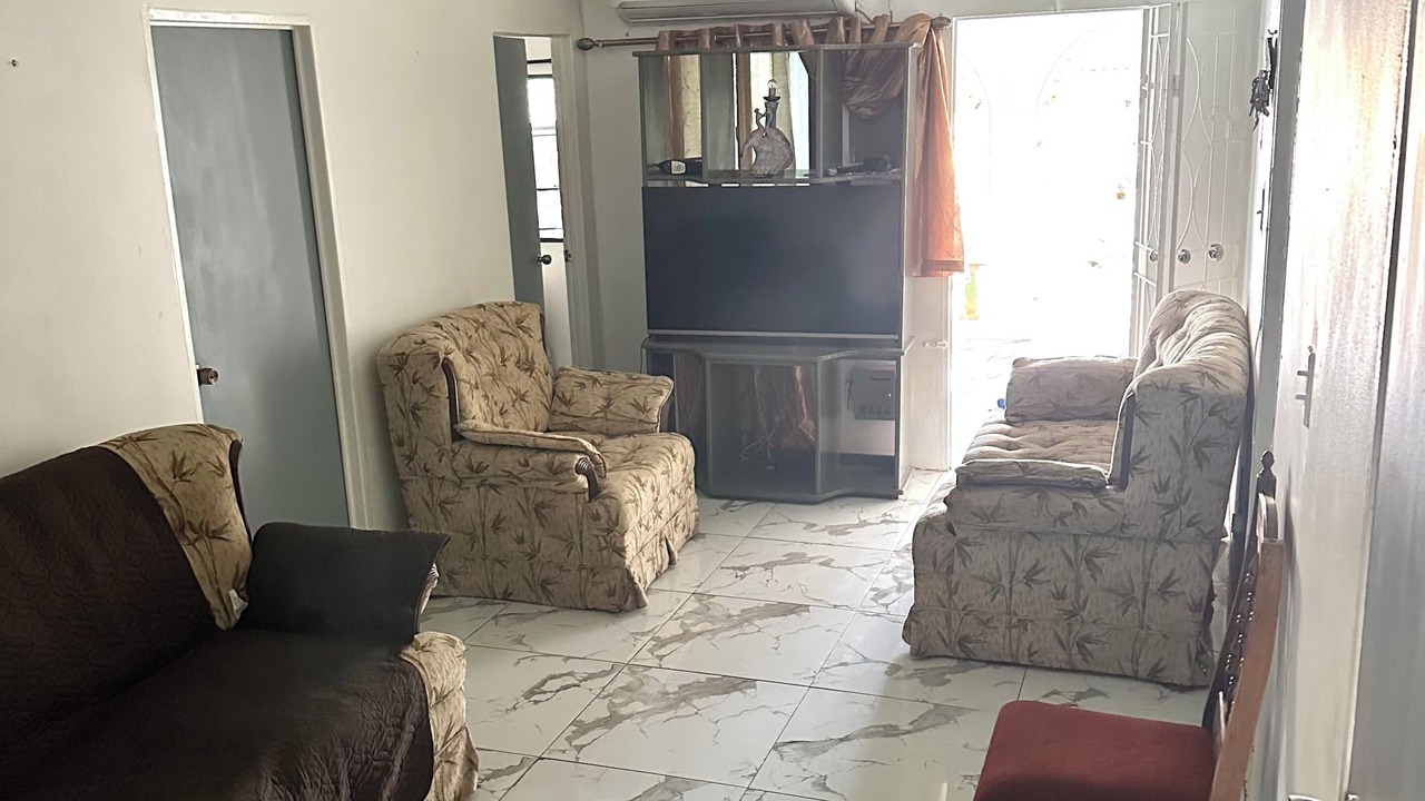 Photo of Livingroom in Greater Portmore
