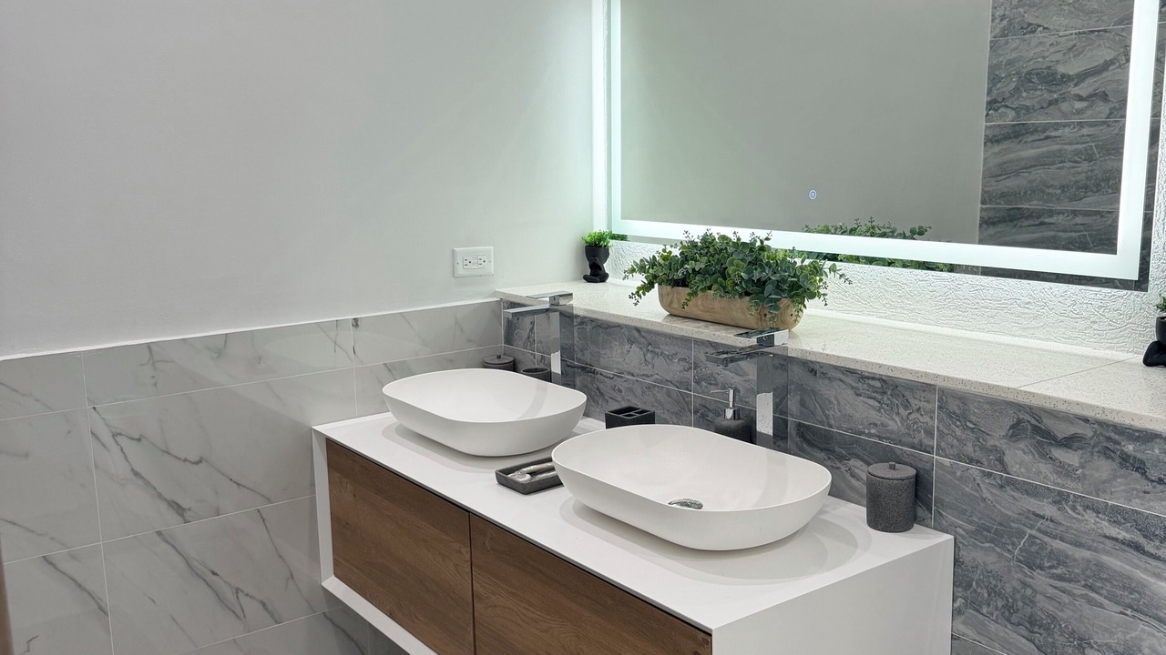 Photo of Bathroom in Beverly Hills
