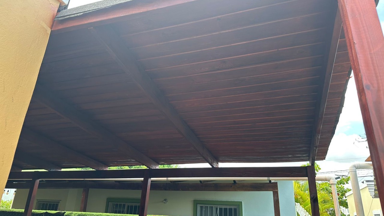 Photo of Outdoor in Veron