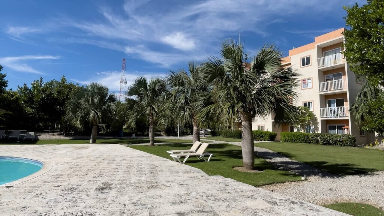 Photo of Outdoor in Veron