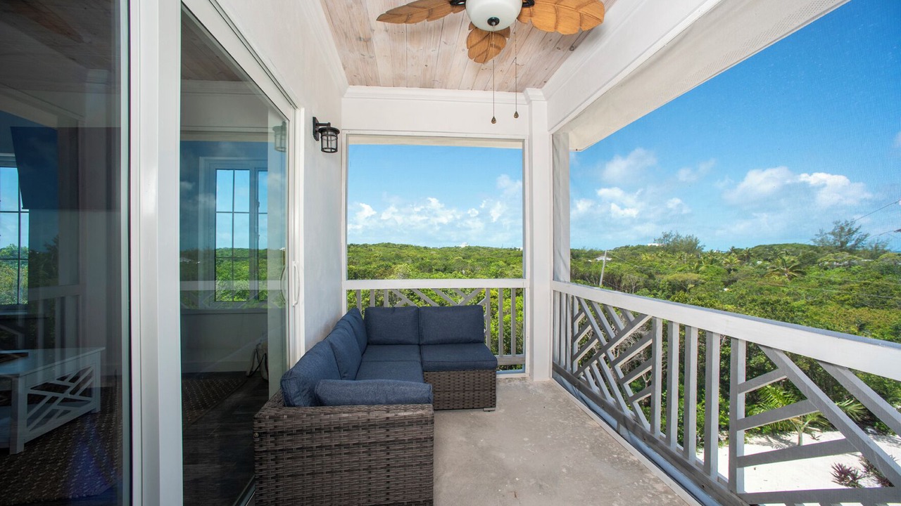 Photo of Patio Balcony in South Palmetto Point