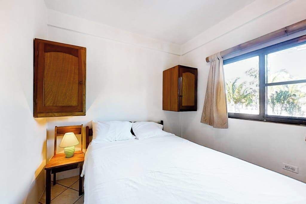 Photo of Bedroom in Caye Caulker