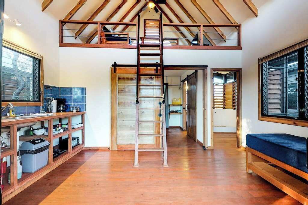 Photo of Livingroom in Surfside