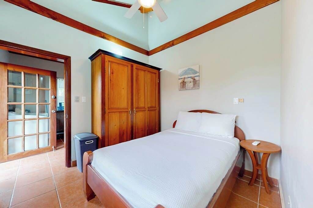 Photo of Bedroom in Caribbean Way
