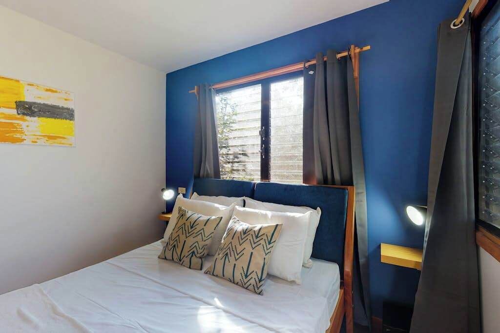 Photo of Bedroom in Surfside